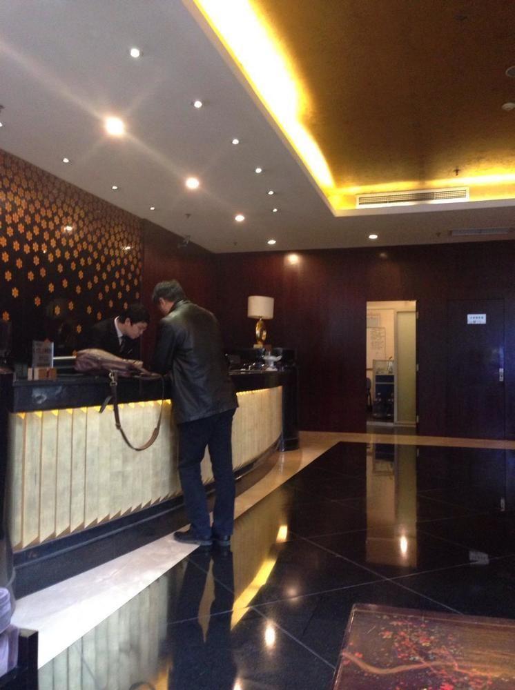Rong Impression International Hotel Chengdu Bagian luar foto