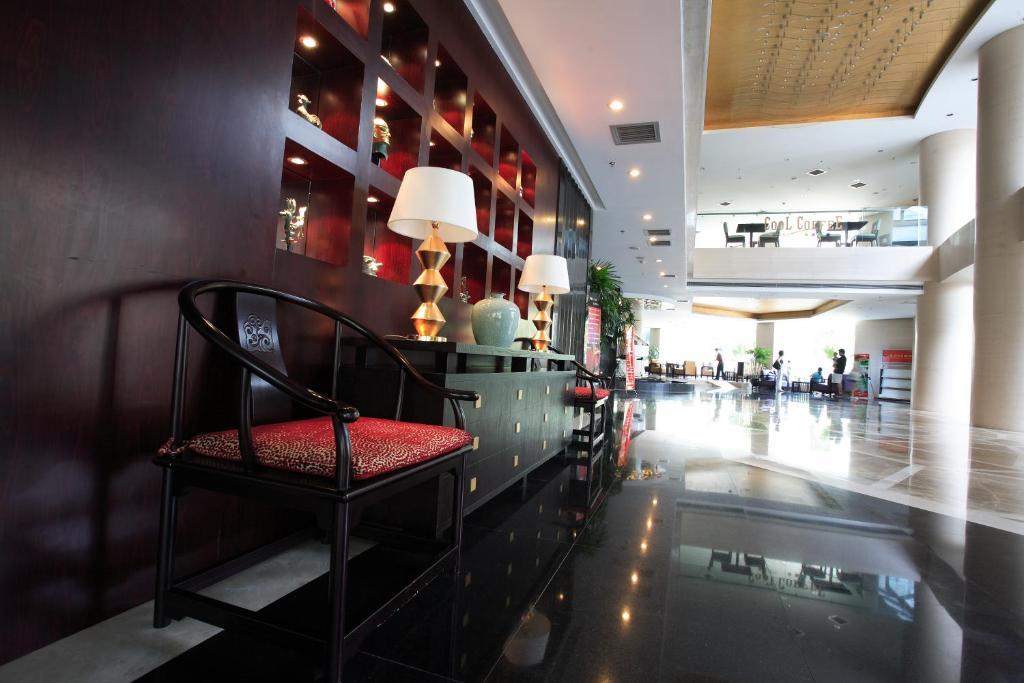 Rong Impression International Hotel Chengdu Bagian luar foto