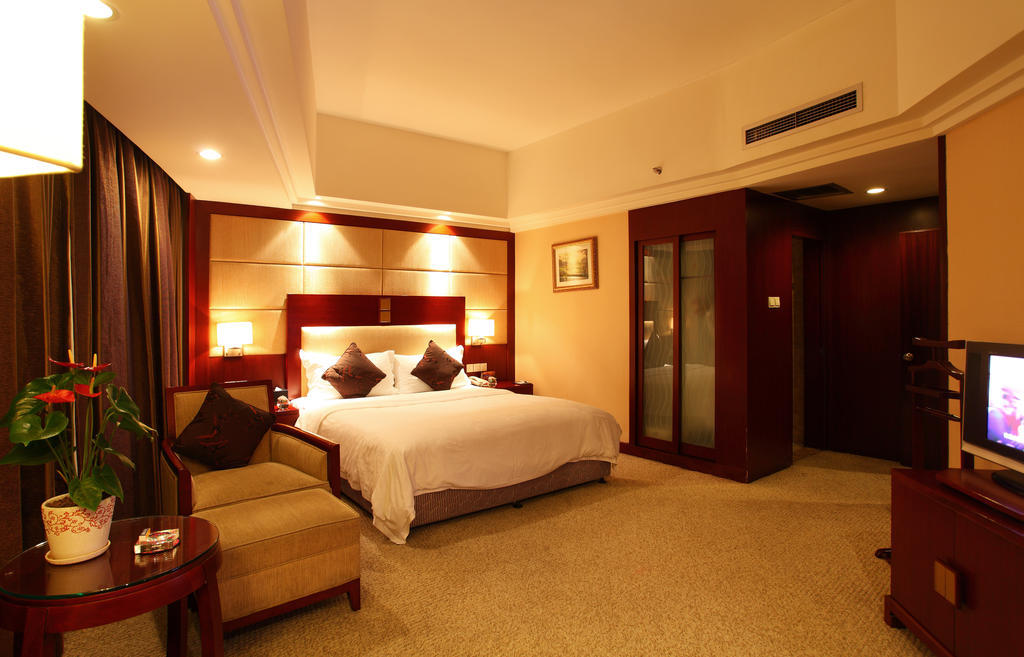 Rong Impression International Hotel Chengdu Bagian luar foto